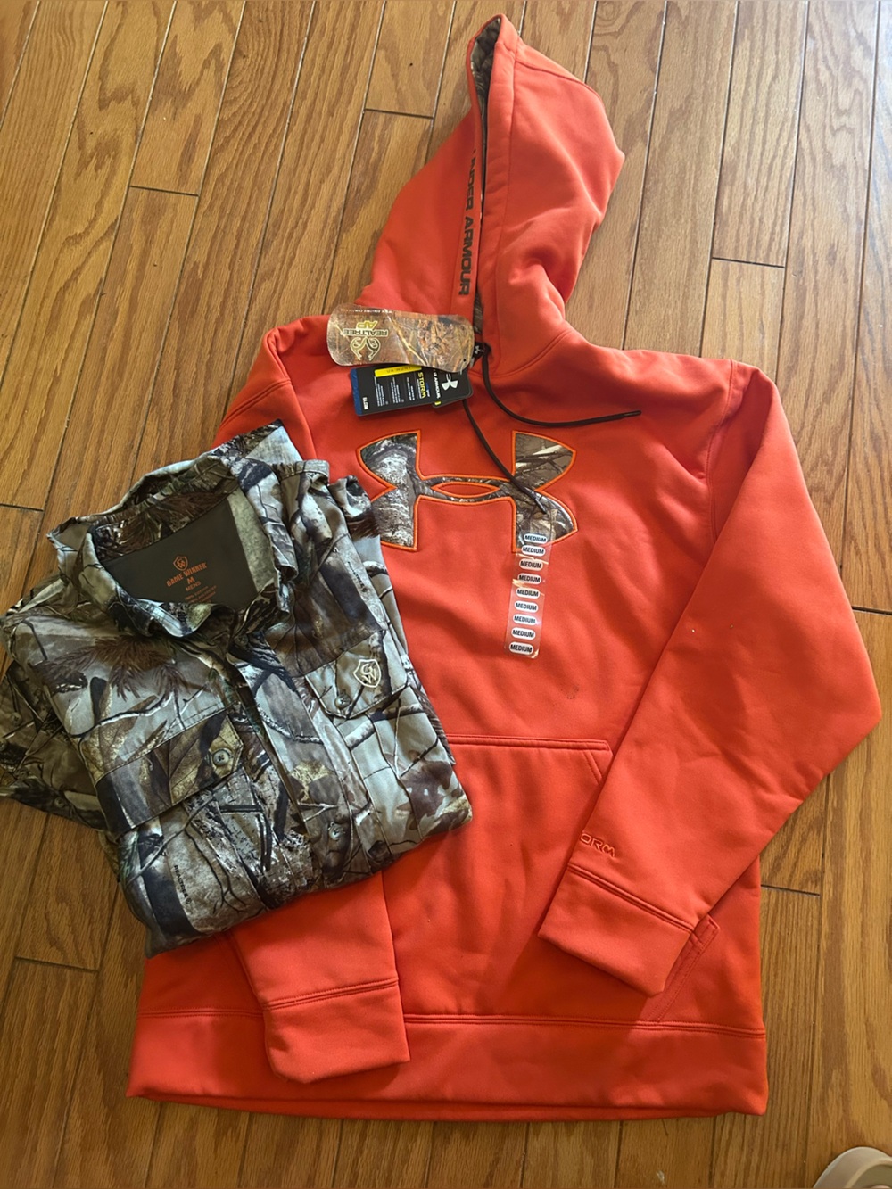 Under Armour Hoodie & Game Winner Camo Shirt